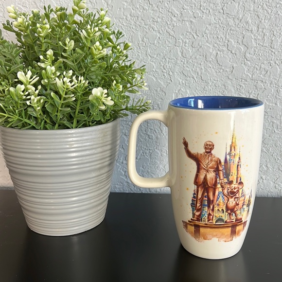 Disney 50th Anniversary mug - Picture 1 of 3